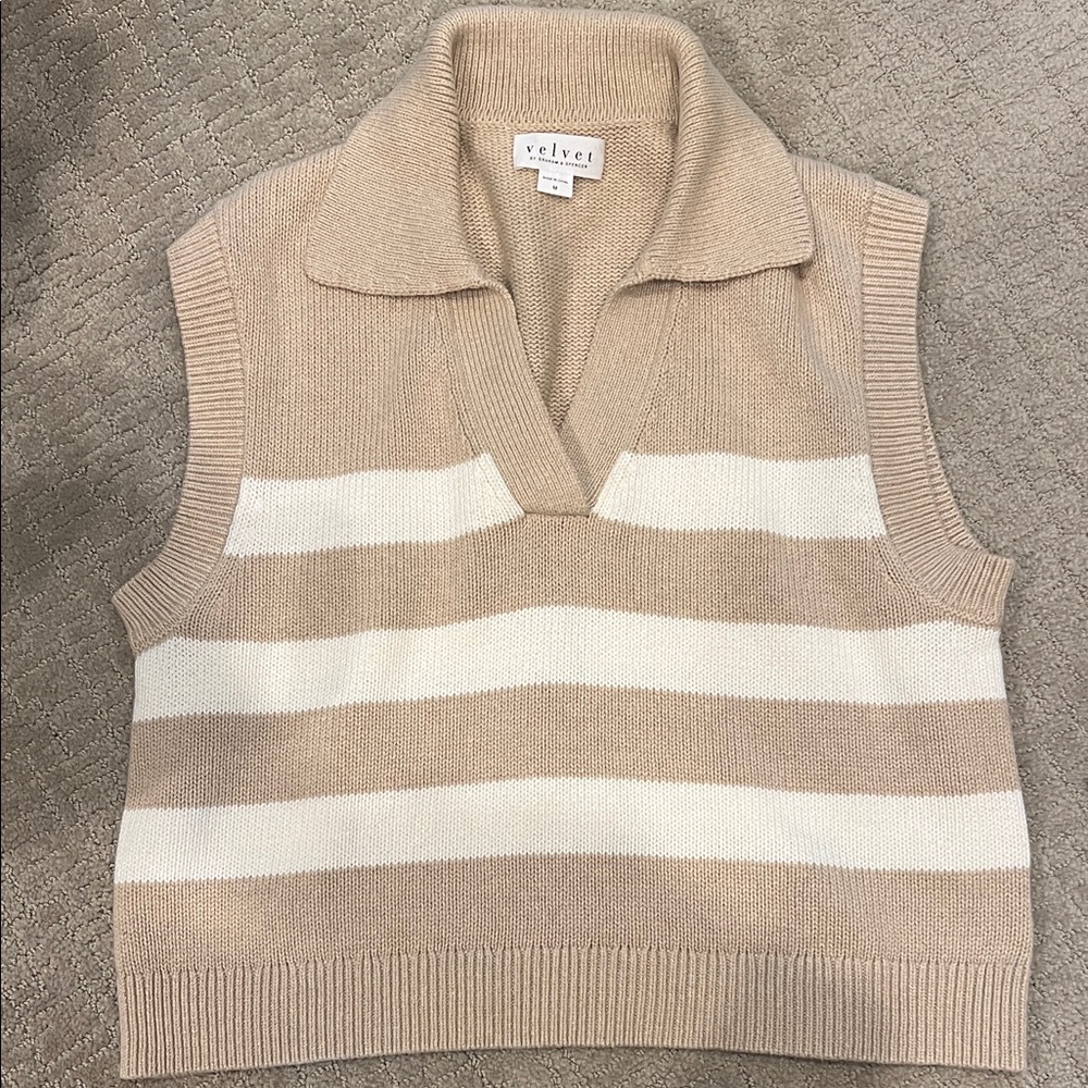 Velvet Women's Cream and White V-Neck Sweater Vest